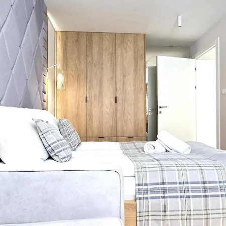 Apartment Vip Koscielna *